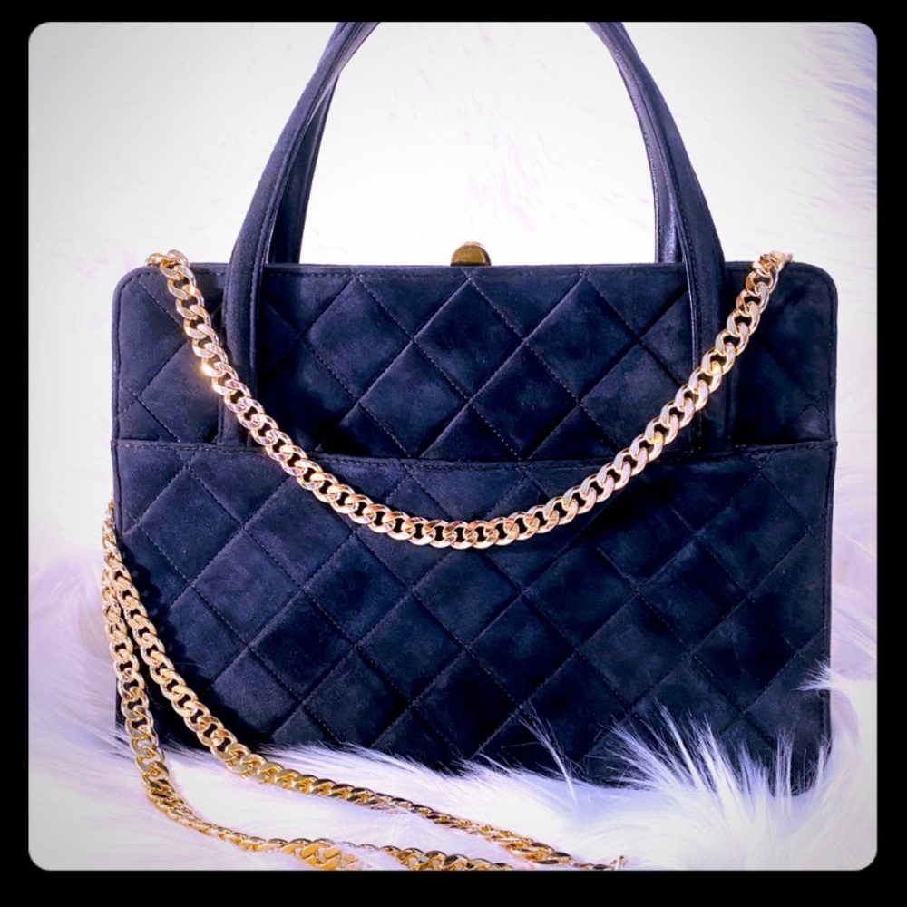 Auth Chanel Purse 🖤